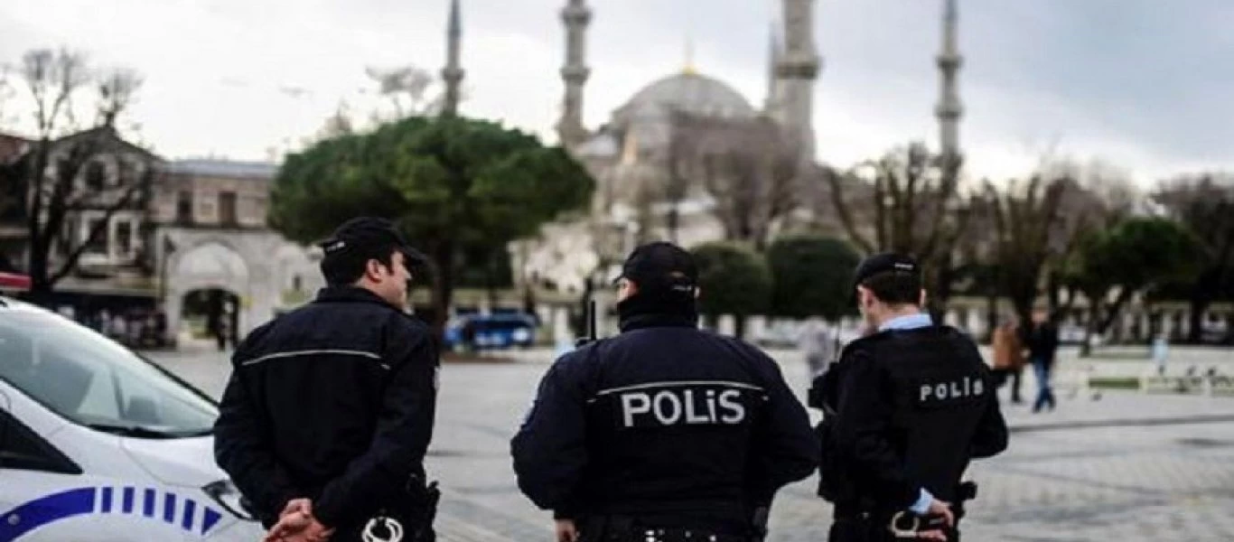 Τουρκία: Χειροπέδες σε δύο Ρώσους δημοσιογράφους - Κατηγορούνται ότι βιντεοσκοπούσαν εργοστάσιο κατασκευής drone